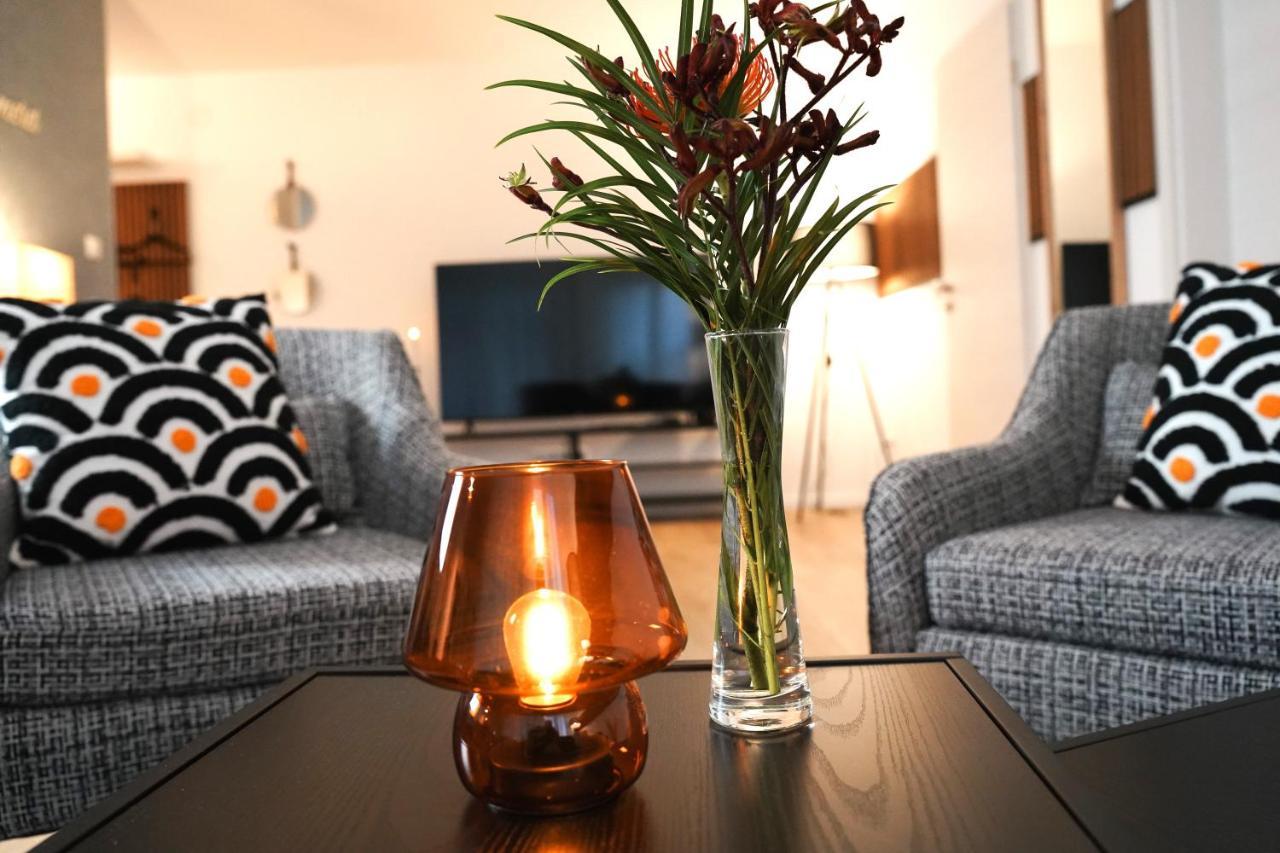 Kamin, Parkplatz, Balkon, Stilvolles Zuhause,Grosszuegig Apartment Paderborn Luaran gambar