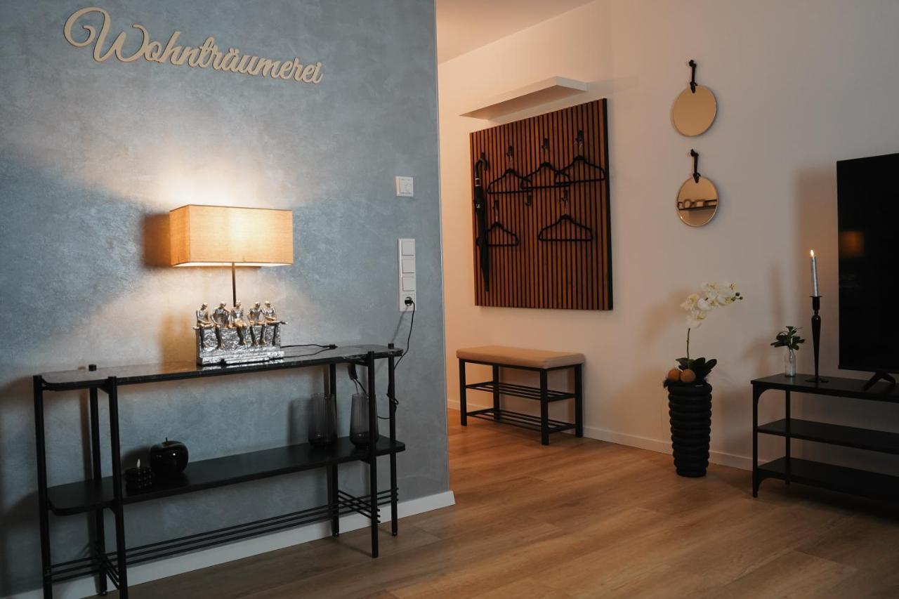 Kamin, Parkplatz, Balkon, Stilvolles Zuhause,Grosszuegig Apartment Paderborn Luaran gambar