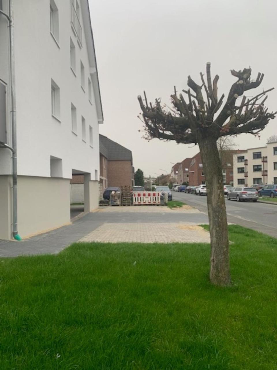 Kamin, Parkplatz, Balkon, Stilvolles Zuhause,Grosszuegig Apartment Paderborn Luaran gambar